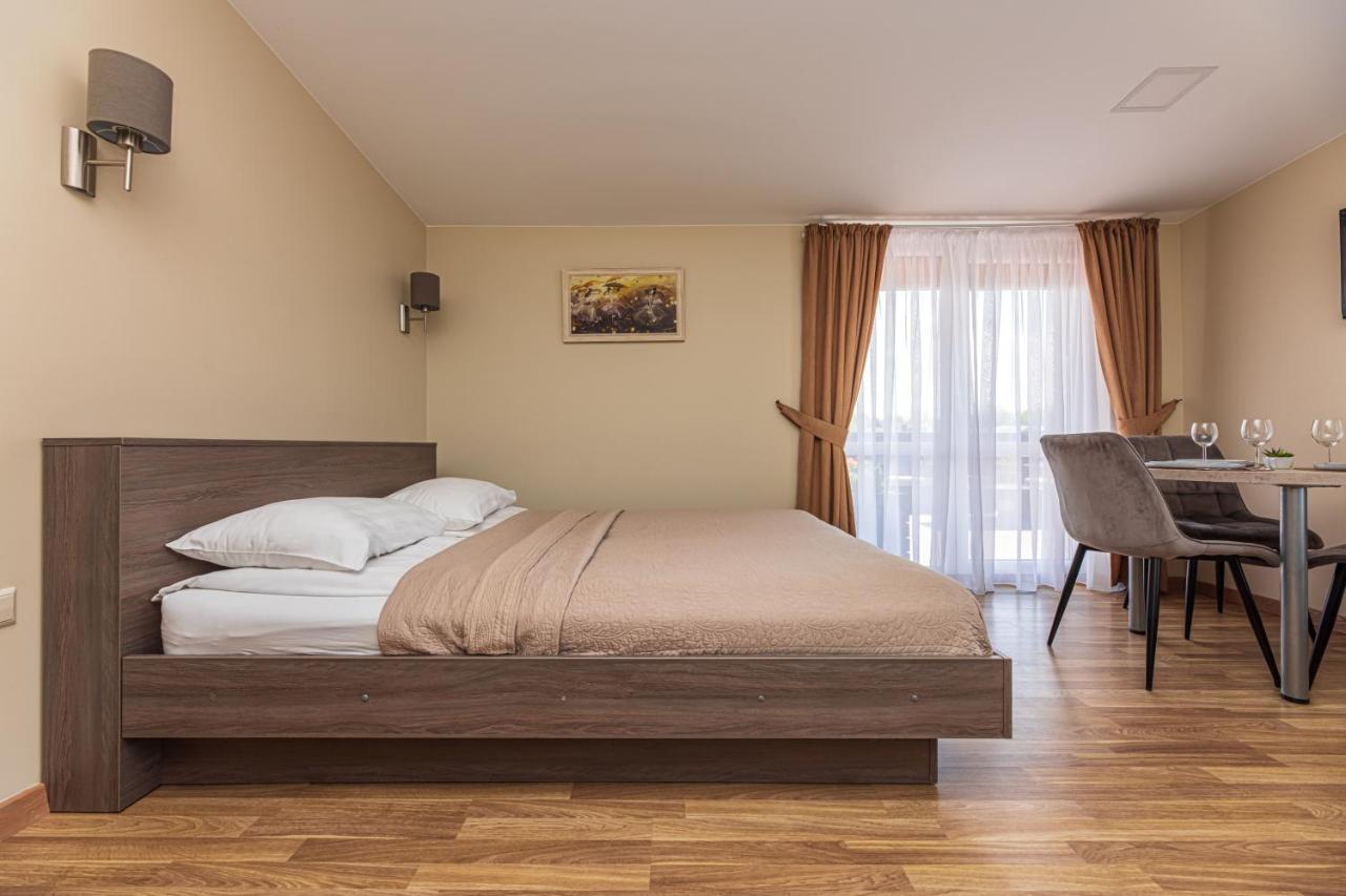 Palangos Vila Apartments بالانغا المظهر الخارجي الصورة